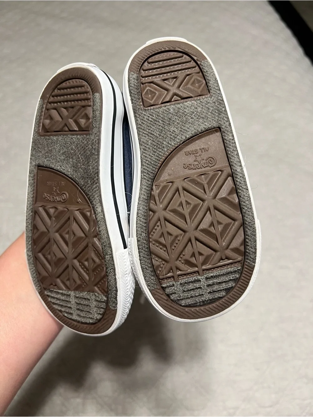 NWOT Toddler converses